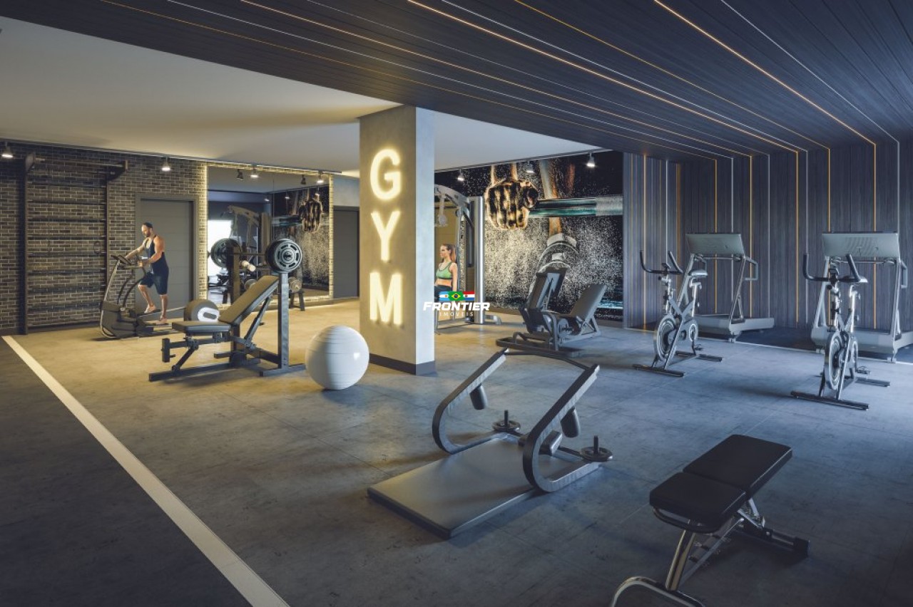 02 Su�tes � 50 metros da praia Perequ�