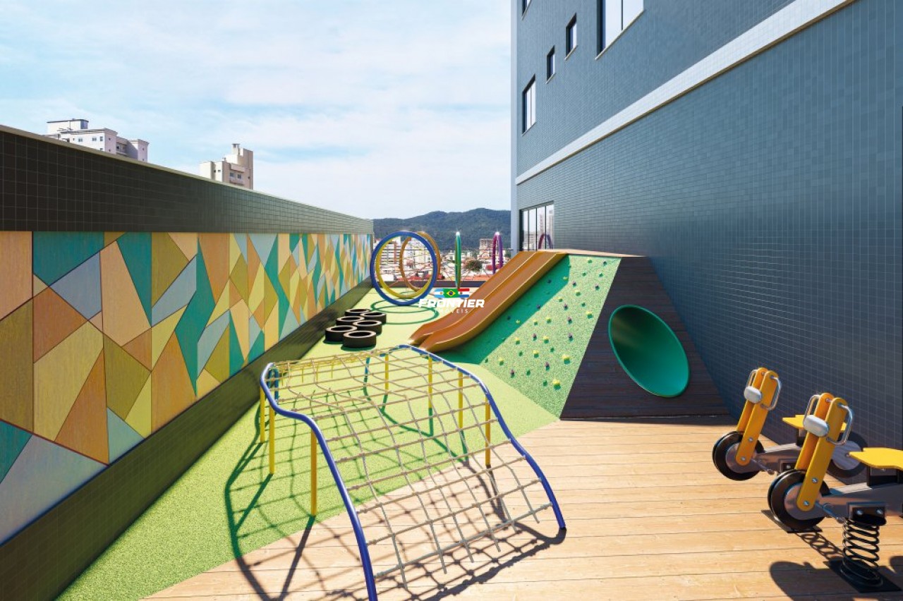 02 Su�tes � 50 metros da praia Perequ�