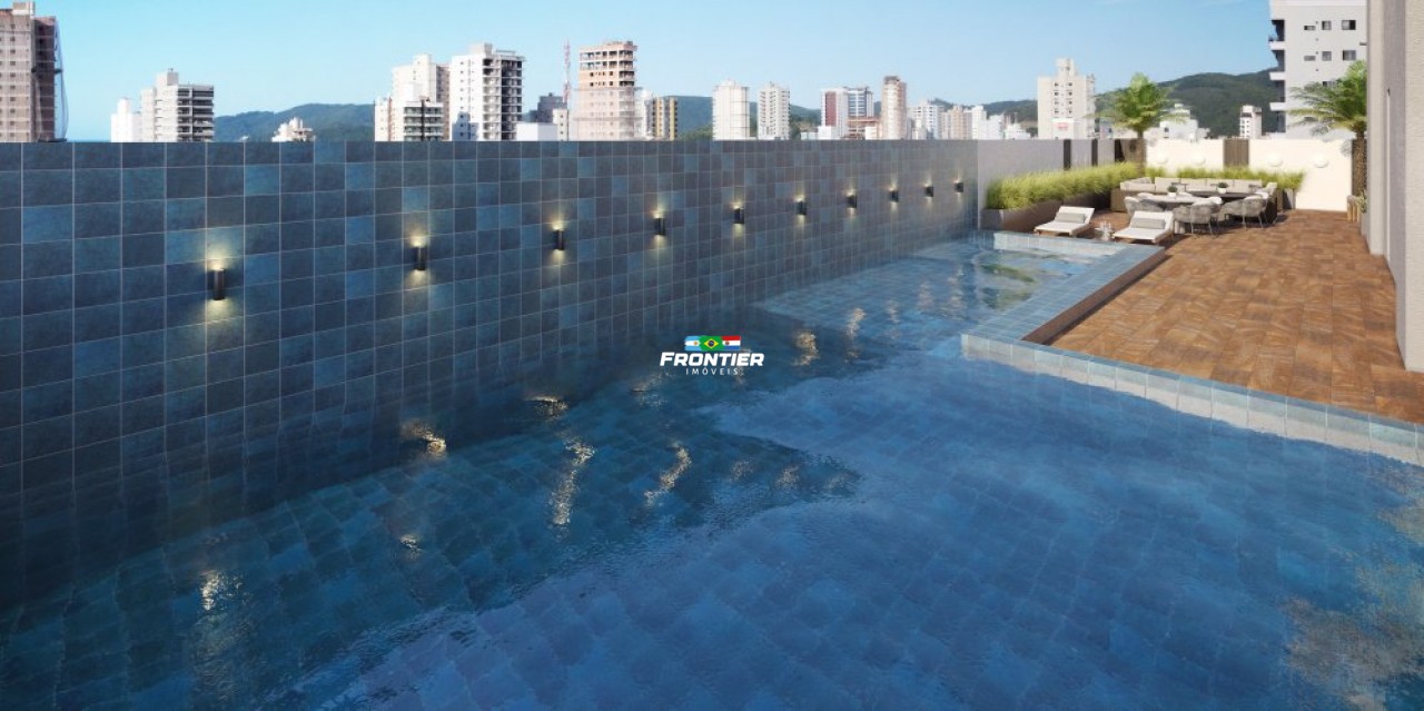 03 Su�tes frente avenida  Bal. Perequ�