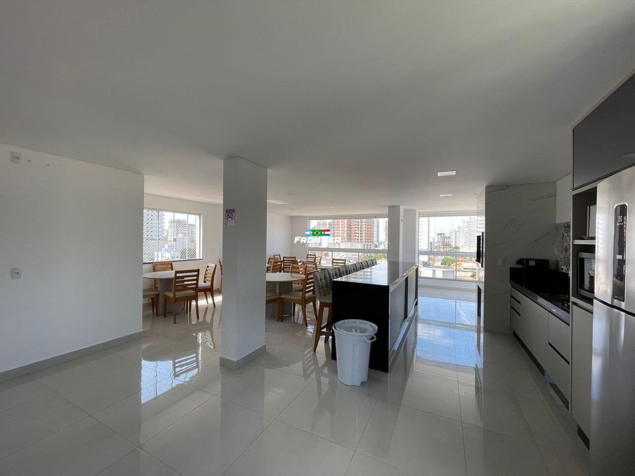 02 Su�tes aluguel anual mobiliado Porto Belo SC.