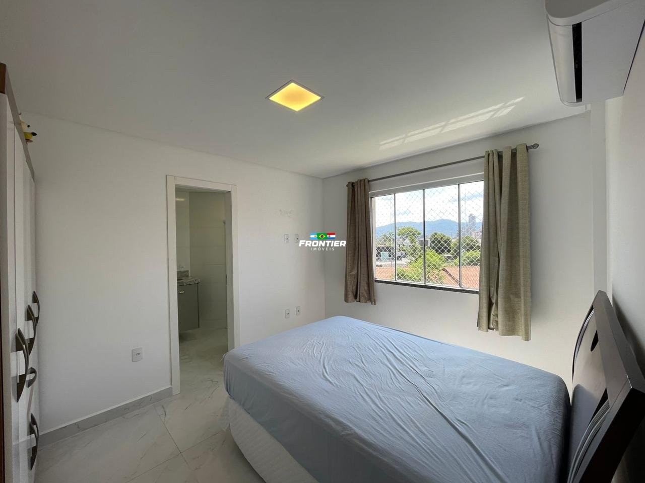 02 Su�tes aluguel anual mobiliado Porto Belo SC.