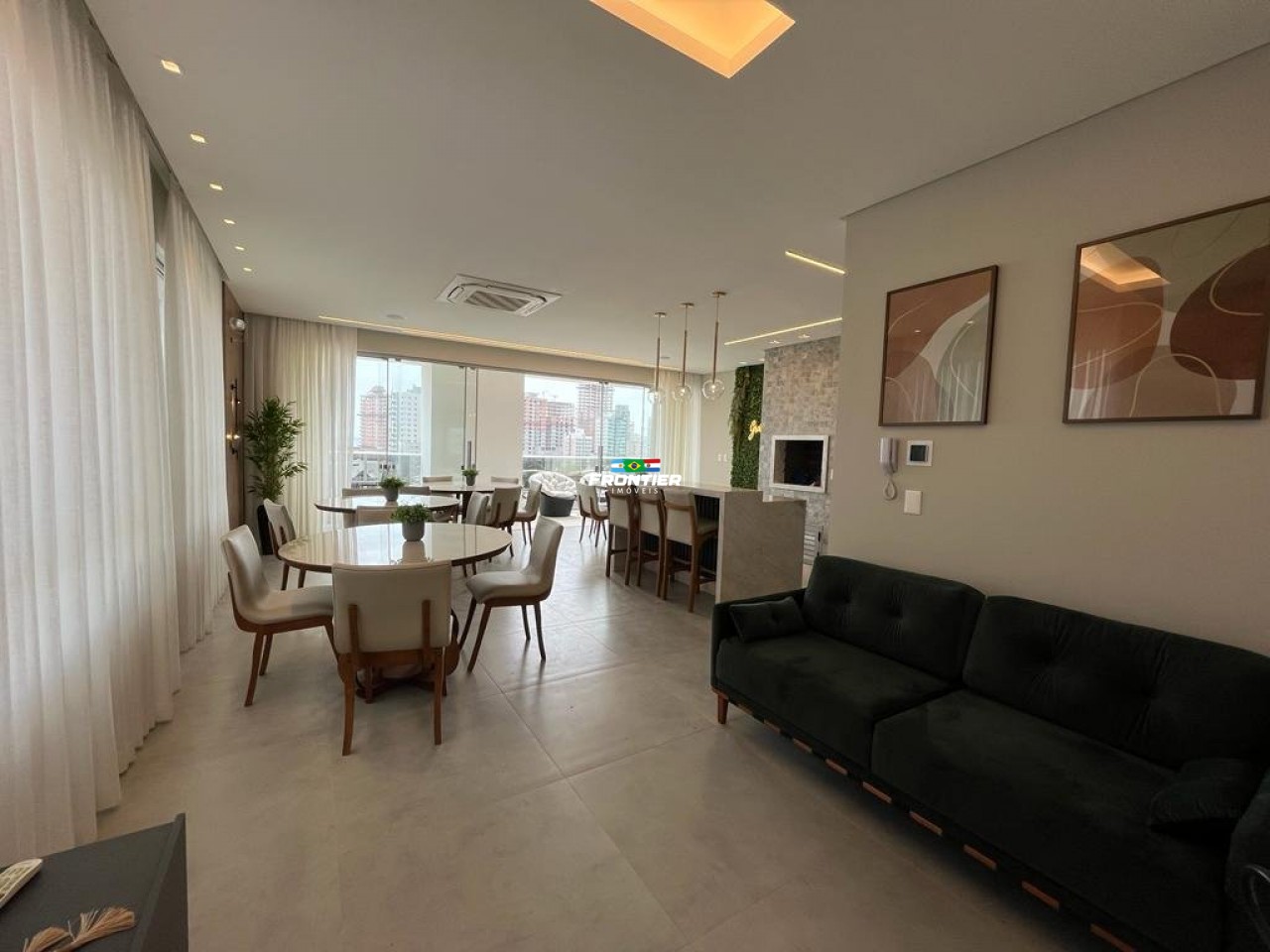 02 Su�tes pronto, Bal. Perequ�