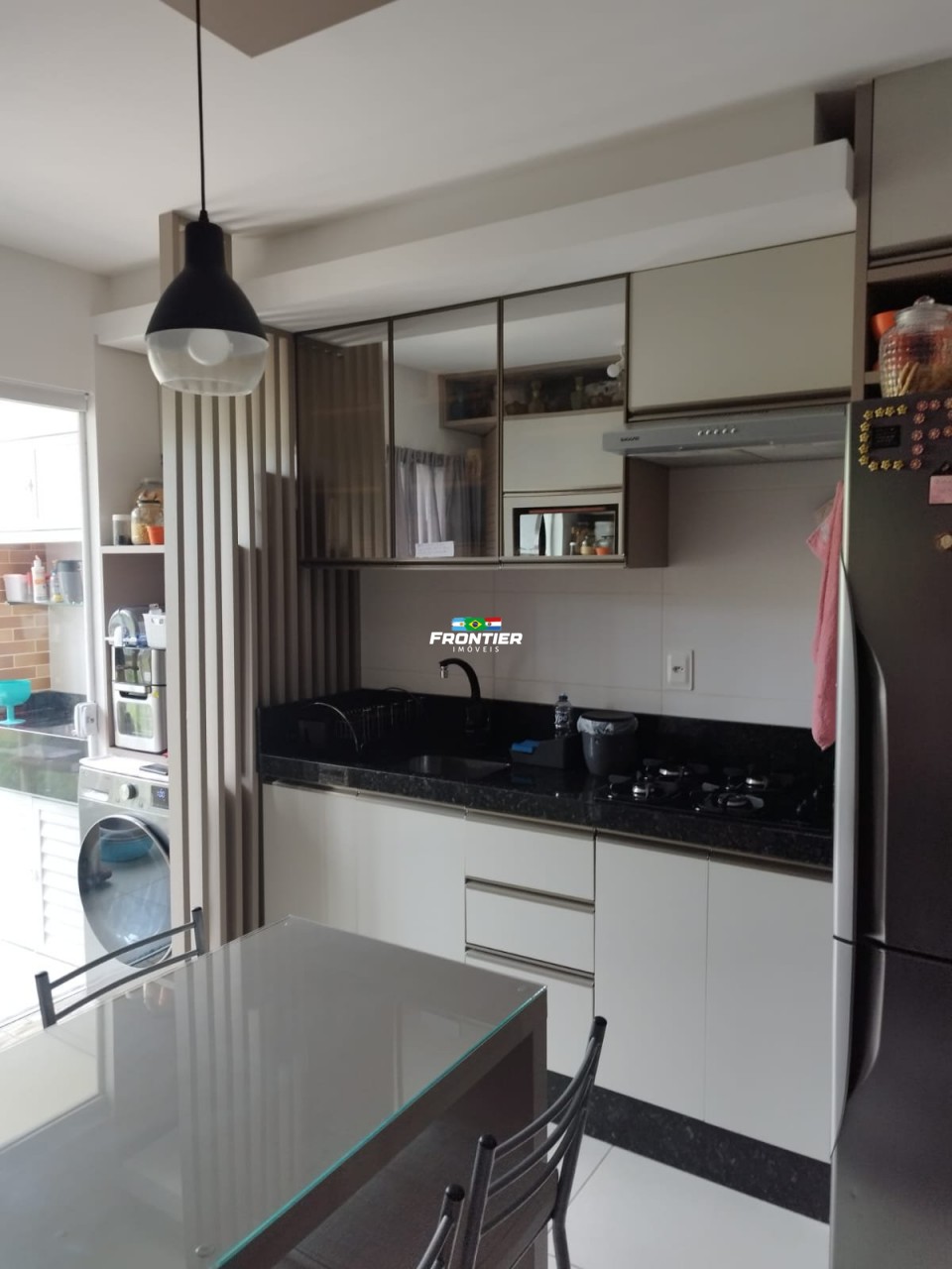 02 quartos, 50% de entrada, saldo em 30x