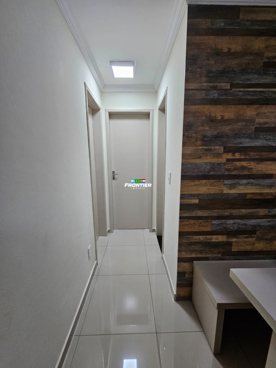 Apartamento t�rreo � venda no Centro de Foz