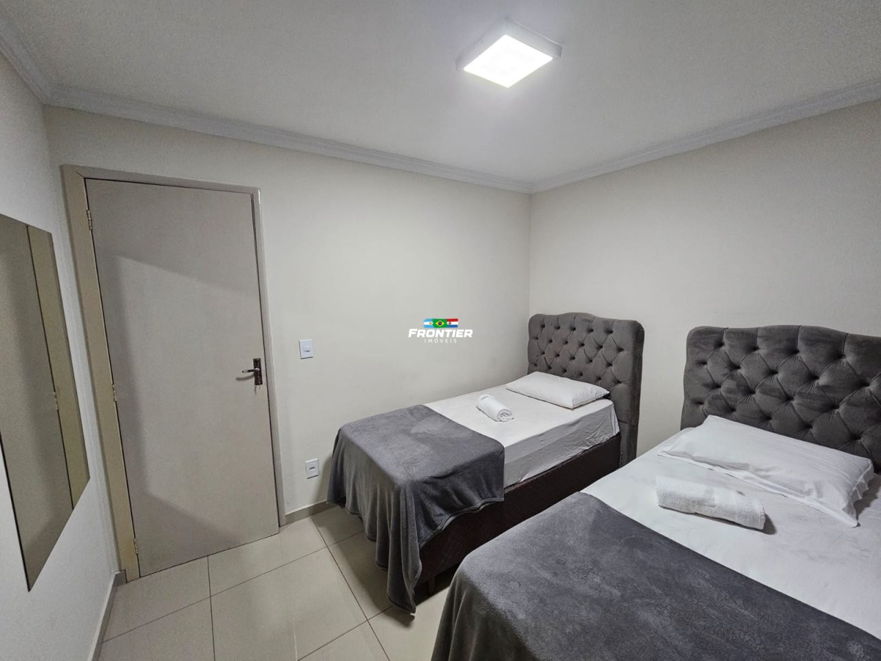 Apartamento t�rreo � venda no Centro de Foz