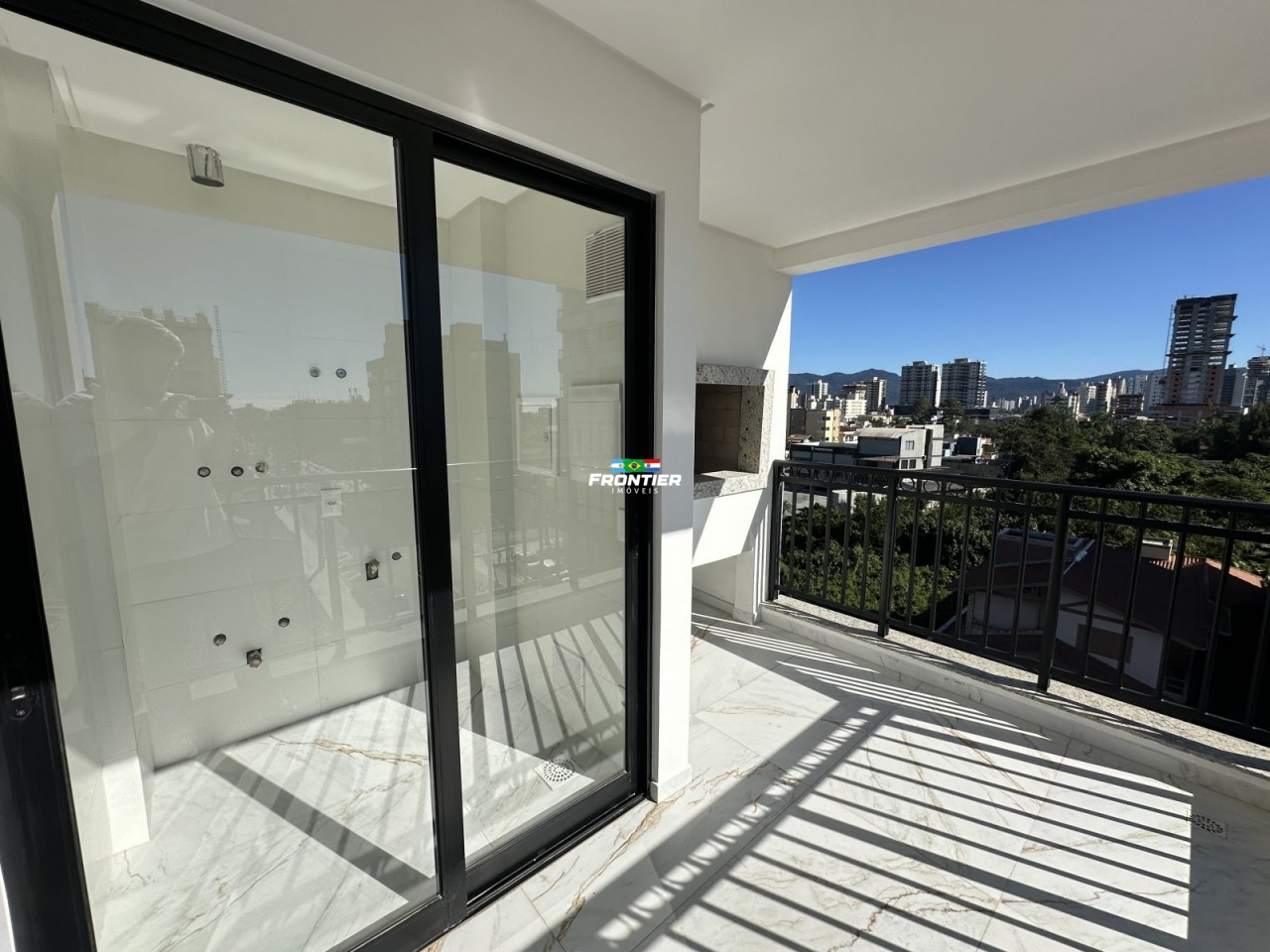 02 Su�tes pronto P/ morar Bal. Perequ�