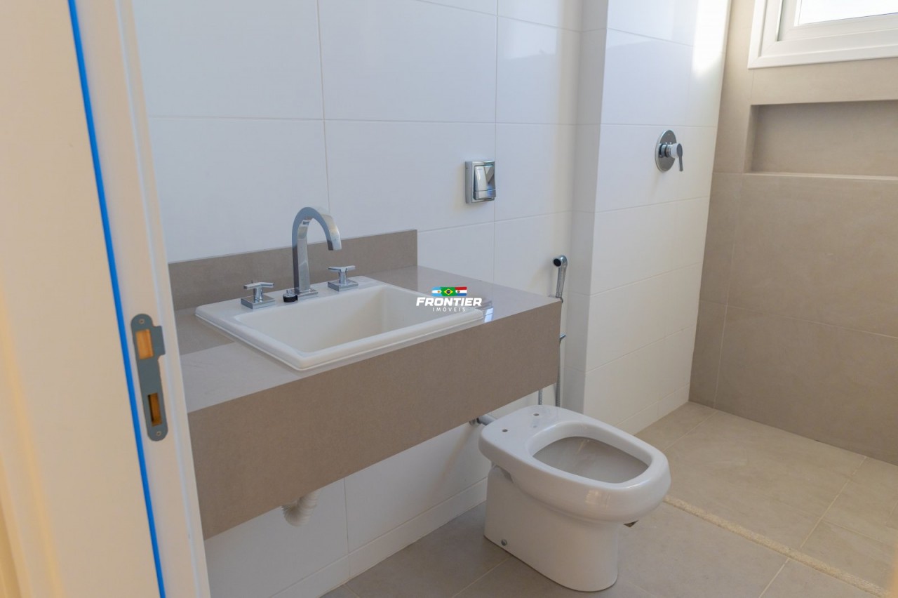 02 Su�te pronto para morar. Bal Perequ�