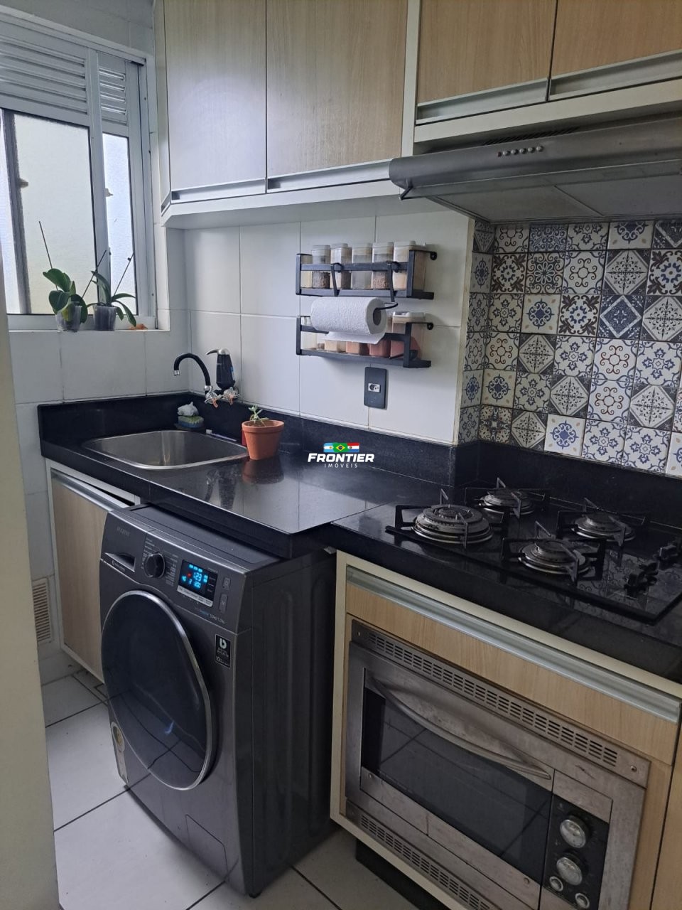 Apartamento mobiliado 02 quartos perequ�