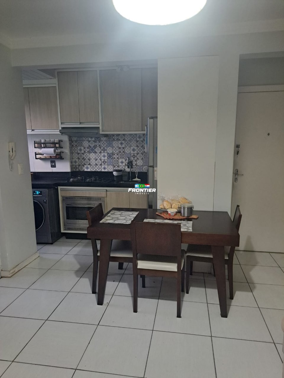 Apartamento mobiliado 02 quartos perequ�
