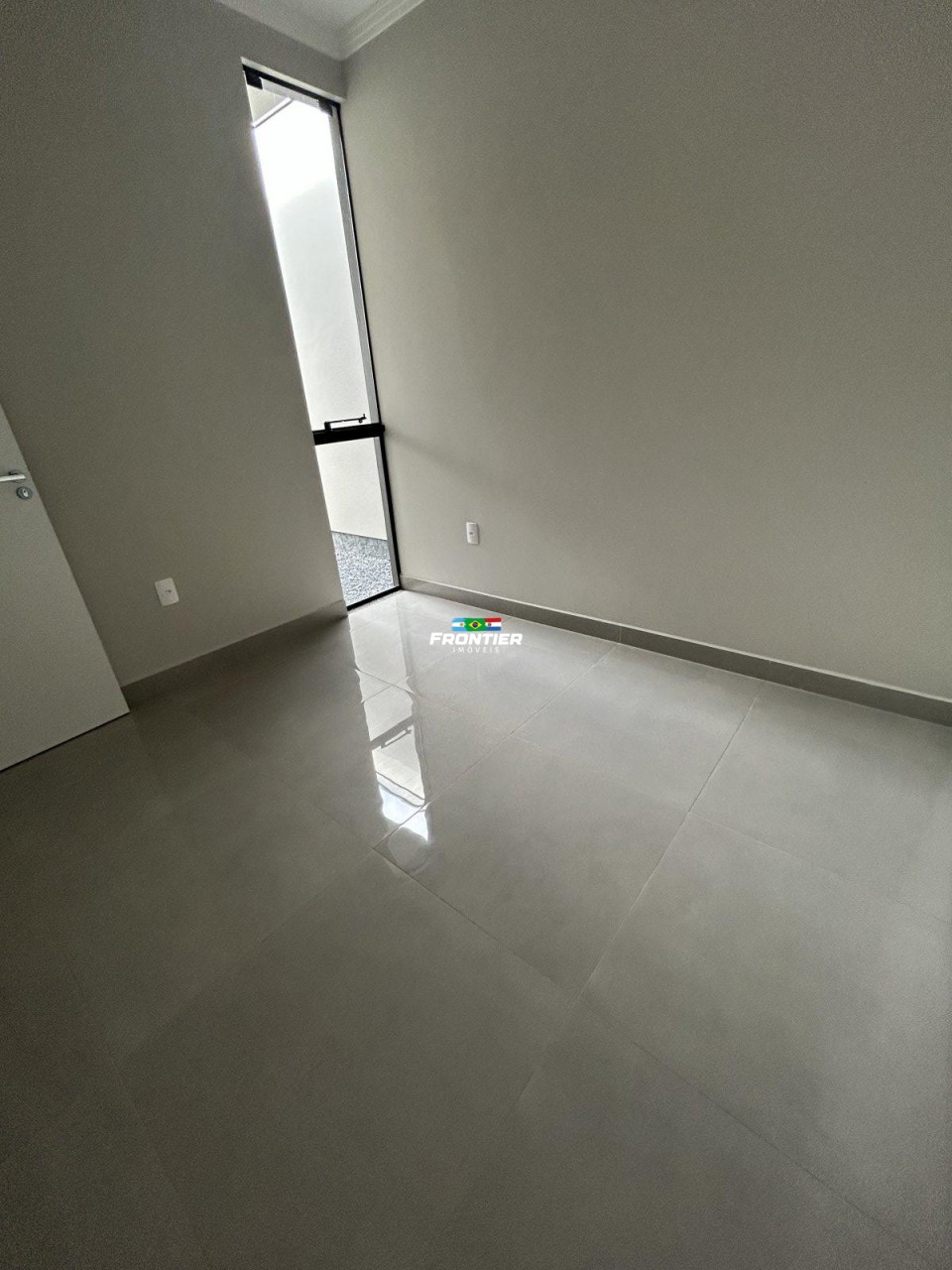 Casa no bairro areias 02 quartos