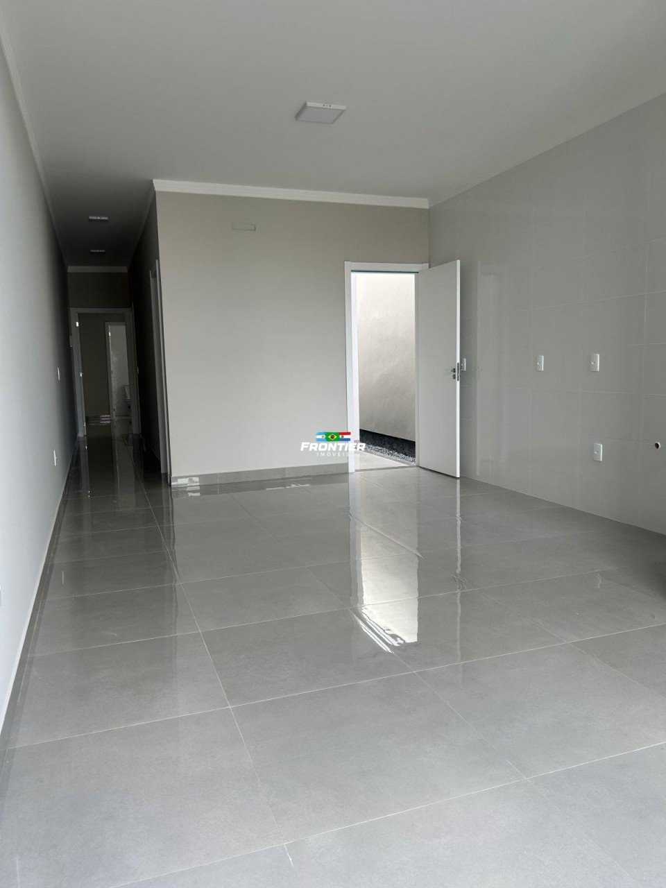 Casa no bairro areias 02 quartos