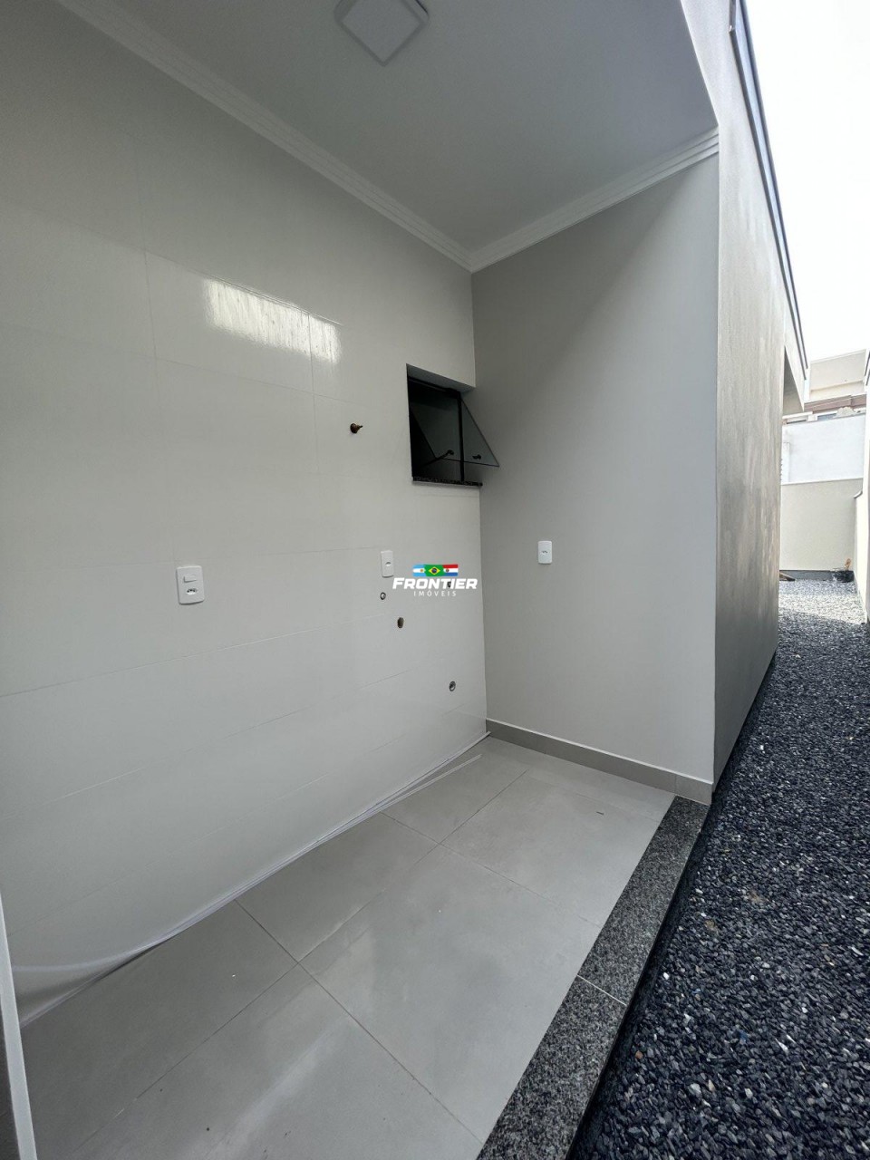 Casa no bairro areias 02 quartos