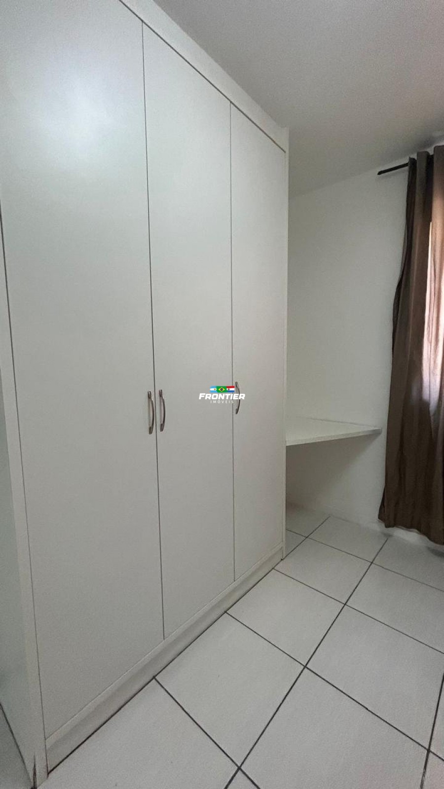 02 Quartos  venda Perequ