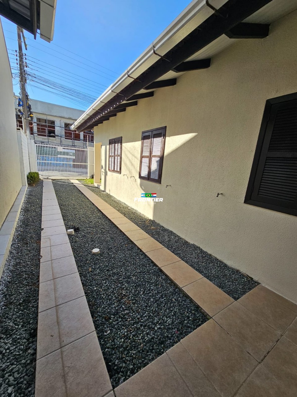 Casa 03 quartos aluguel anual
