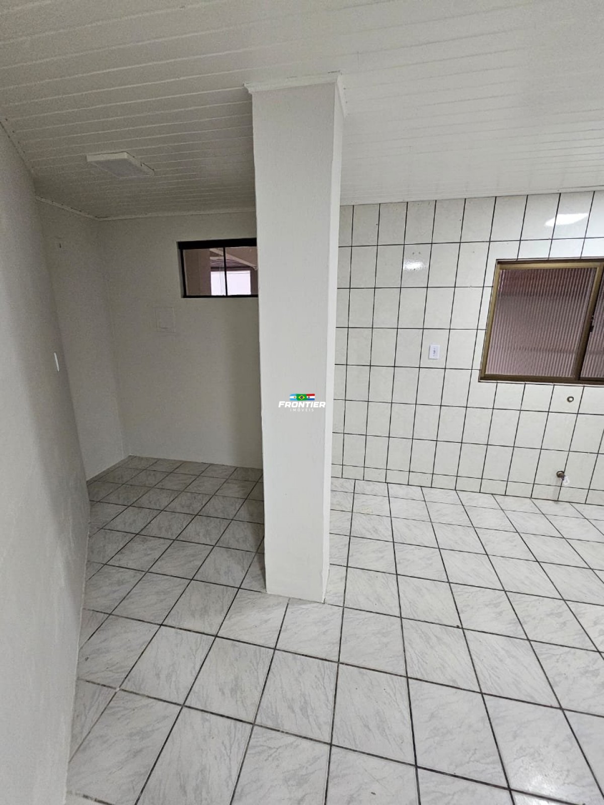 Apartamento trreo meia praia