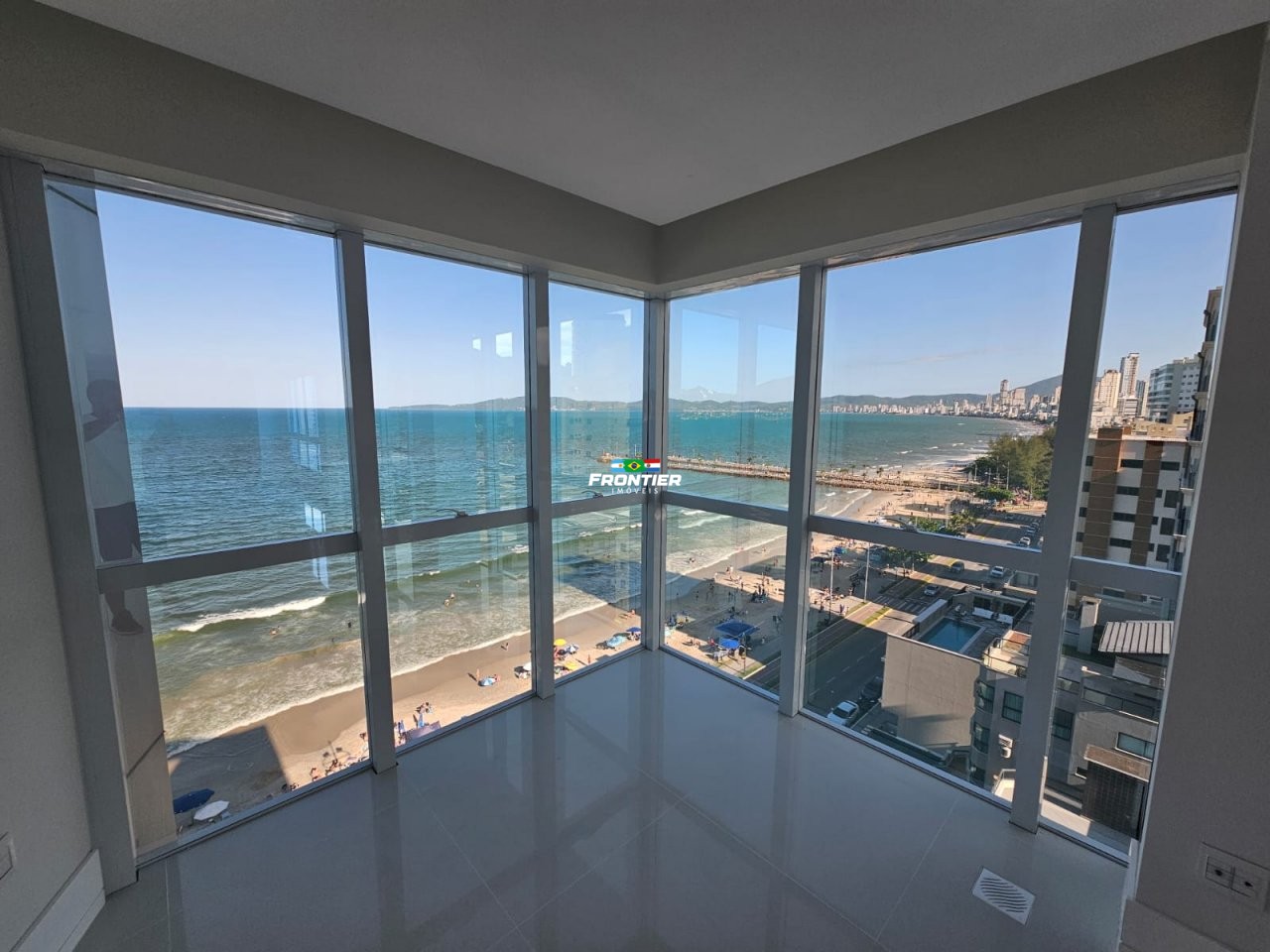 Apartamento frente mar  Itapema SC.