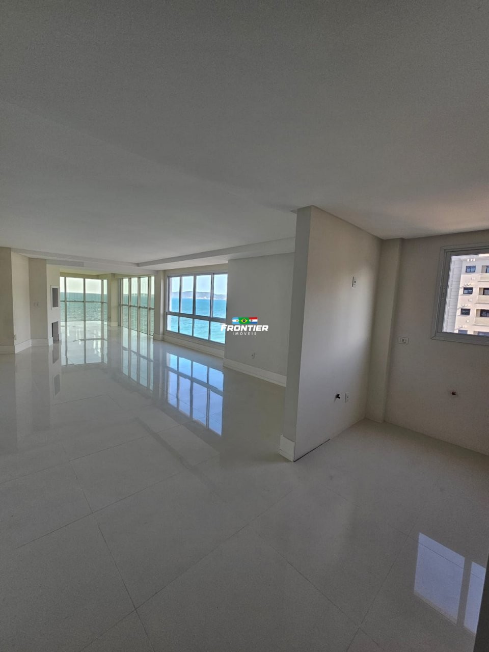 Apartamento frente mar  Itapema SC.