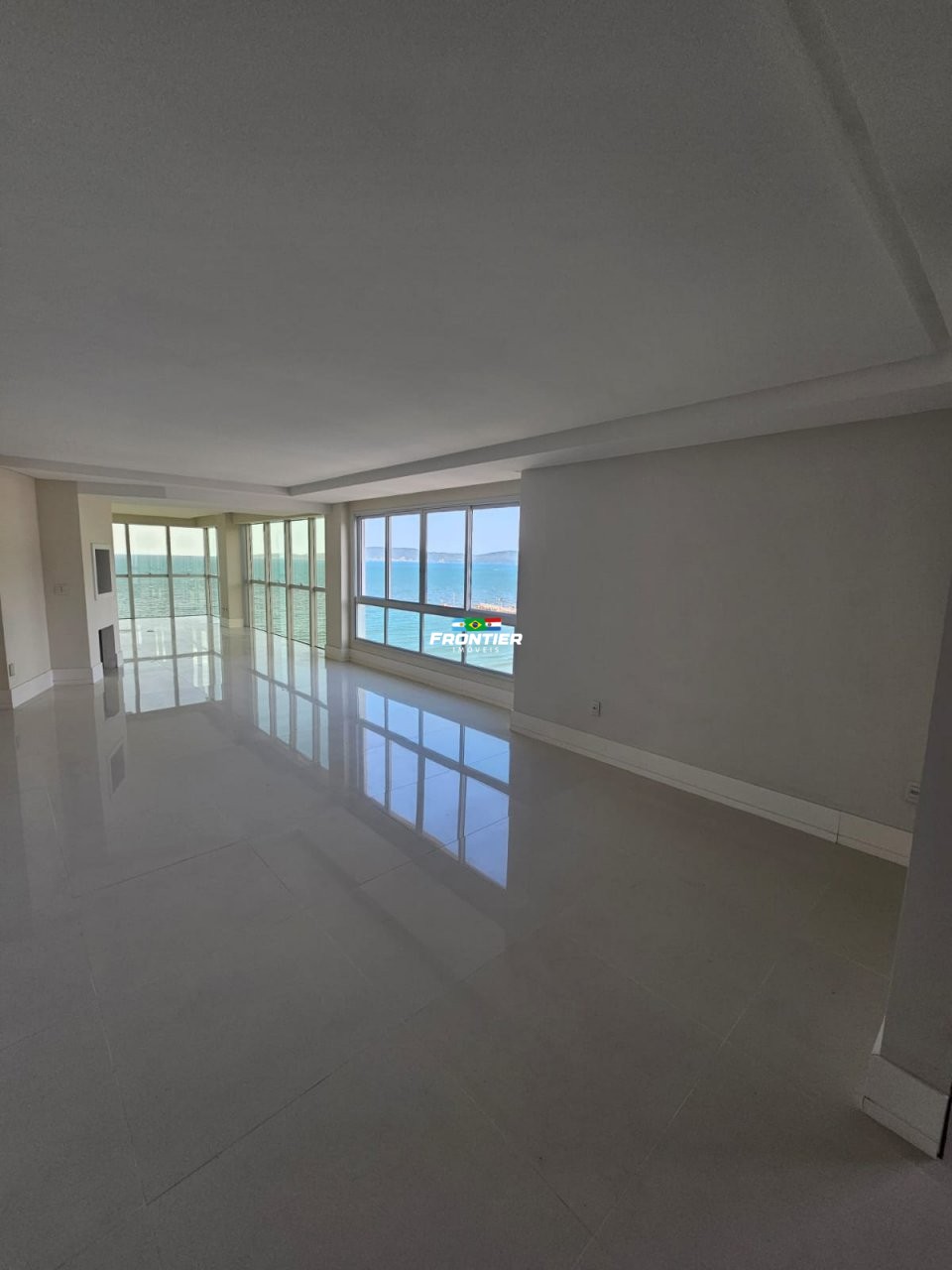 Apartamento frente mar  Itapema SC.