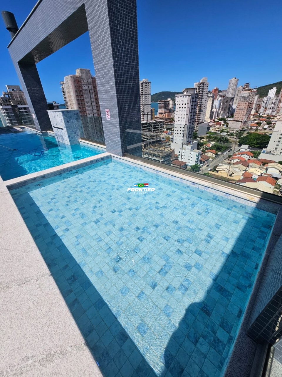 02 Su�tes loca��o de inverno. Porto Belo SC.