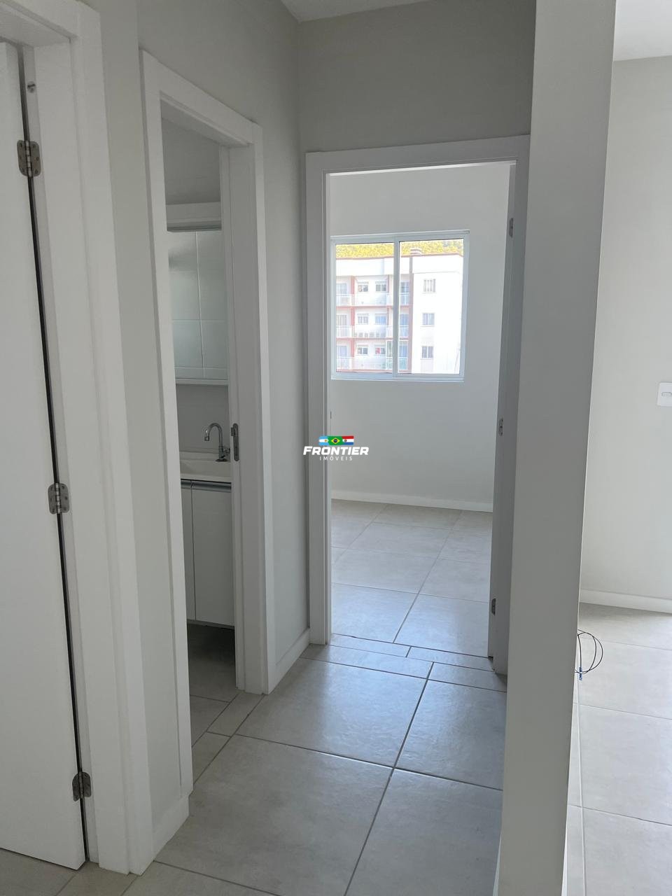 02 Quartos � venda em Porto Belo