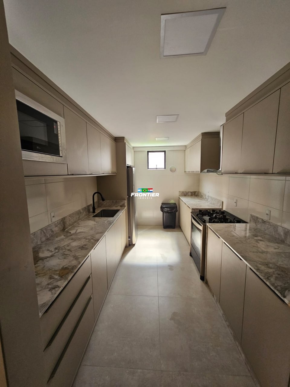 Loca��o anual em Itapema SC