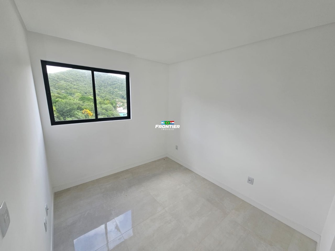 Loca��o anual   Itapema SC.