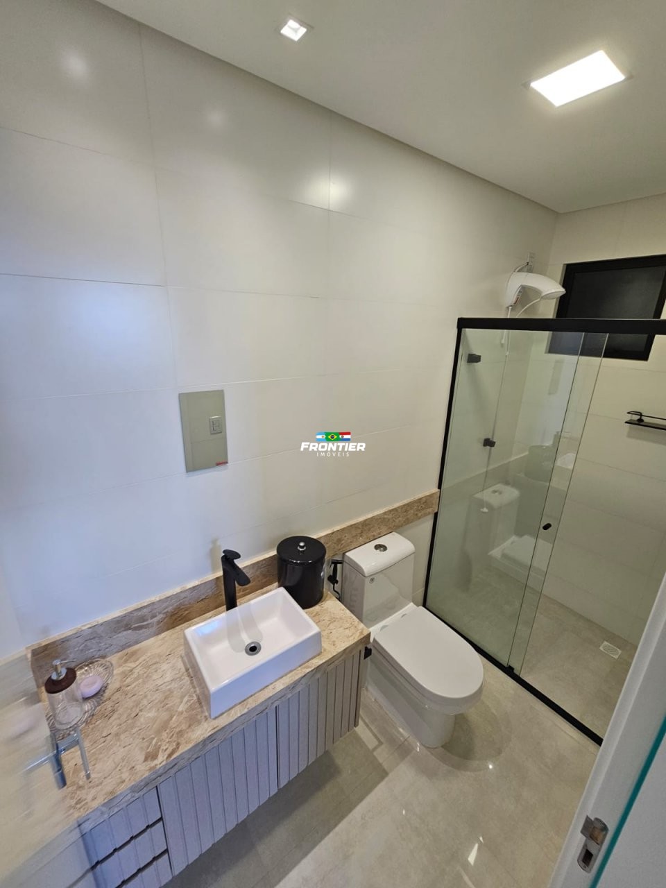 Apartamento em itapema vista mar permanente
