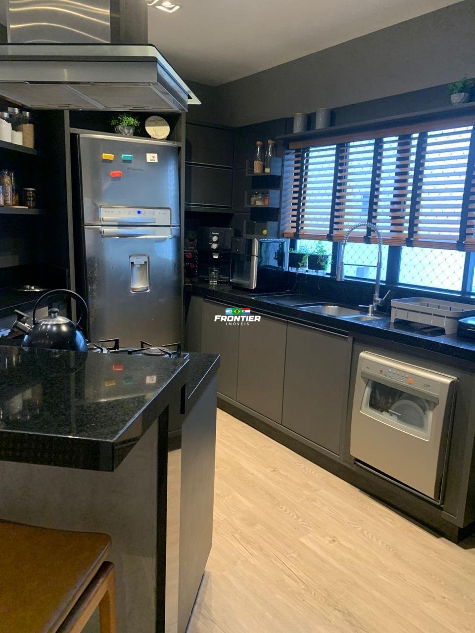 Loca��o anual Itapema SC.