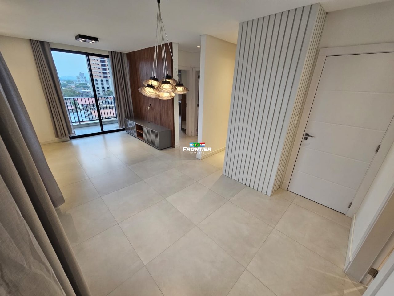 02 Su�tes semi mobiliado Porto Belo SC.