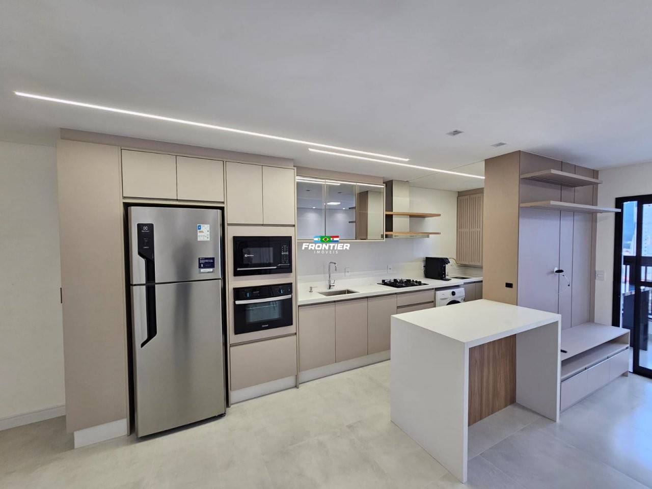 02 Su�tes mobiliado, Loca��o Anual Porto Belo SC